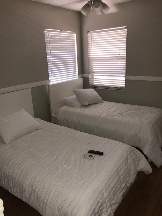 Cheerful 3 Bed House In A Cul- De-Sac! Villa Tampa Dış mekan fotoğraf