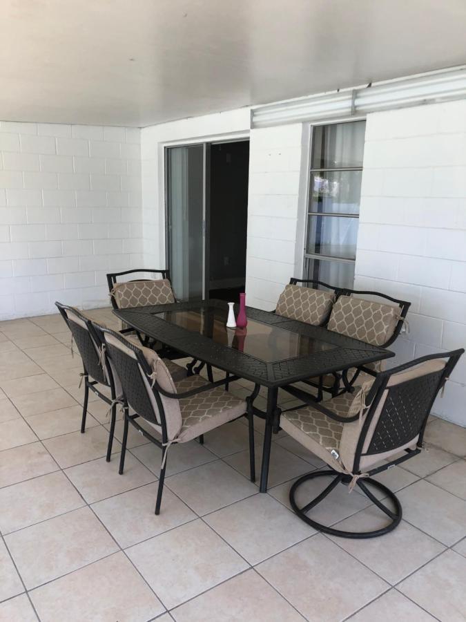 Cheerful 3 Bed House In A Cul- De-Sac! Villa Tampa Dış mekan fotoğraf